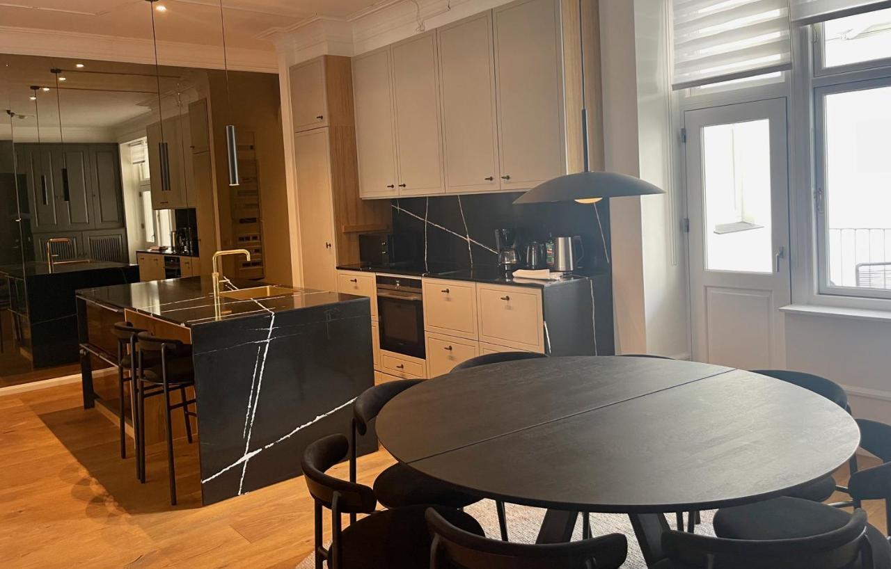 Beautiful 3 Bedroom Flat Next To The Marble Church Копенхаген Екстериор снимка