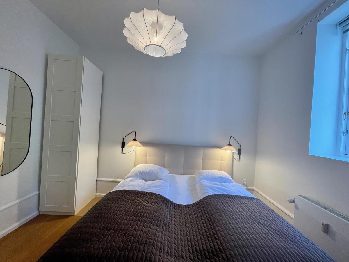 Beautiful 3 Bedroom Flat Next To The Marble Church Копенхаген Екстериор снимка